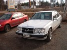 Mercedes Benz 200D -90